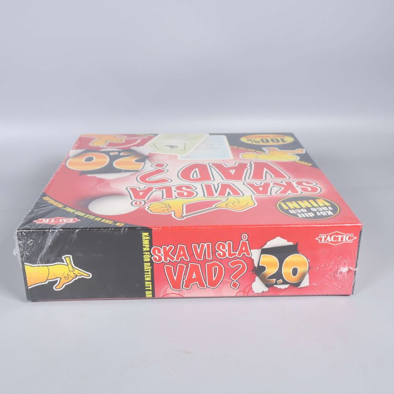 Sidosyn på spelet med tydlig titel och logotyp