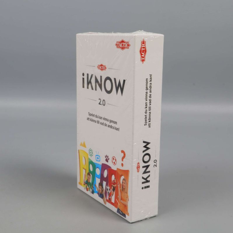 iKNOW 2.0 spelbox fotograferad från höger sida