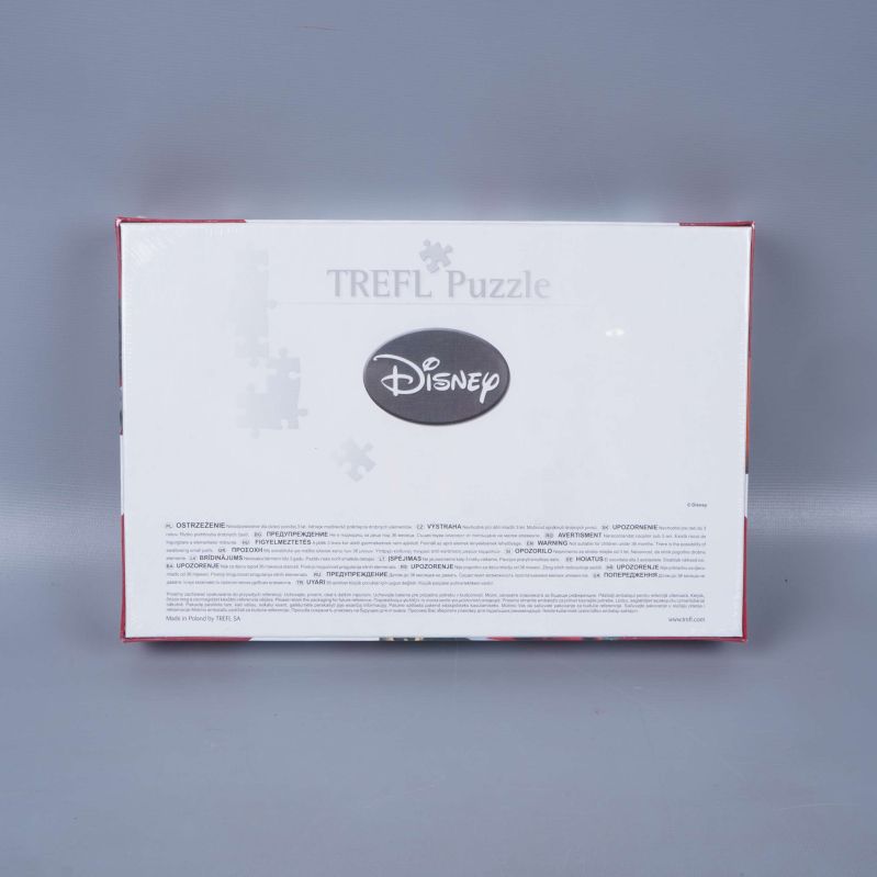 Baksidan av Disney Planes pussel med Disney och Trefl logotyper