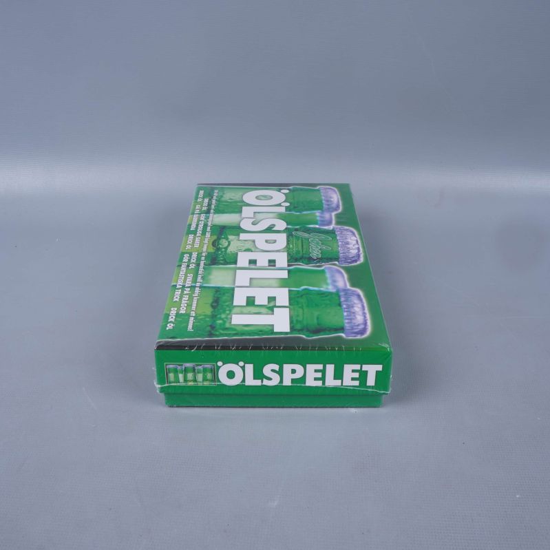 Ölspelet från sidan med grön och vit design