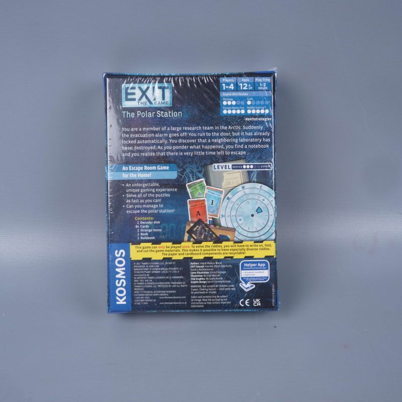 Baksida av brädspelet Exit The Game The Polar Station med beskrivning och grafik