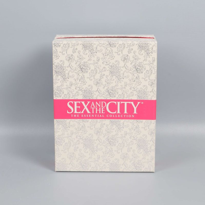 Framsidan av Sex and the City The Essential Collection-boxen