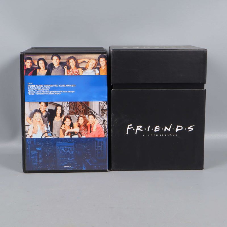 Friends dvd-box fram- och baksida visas med serienamnet