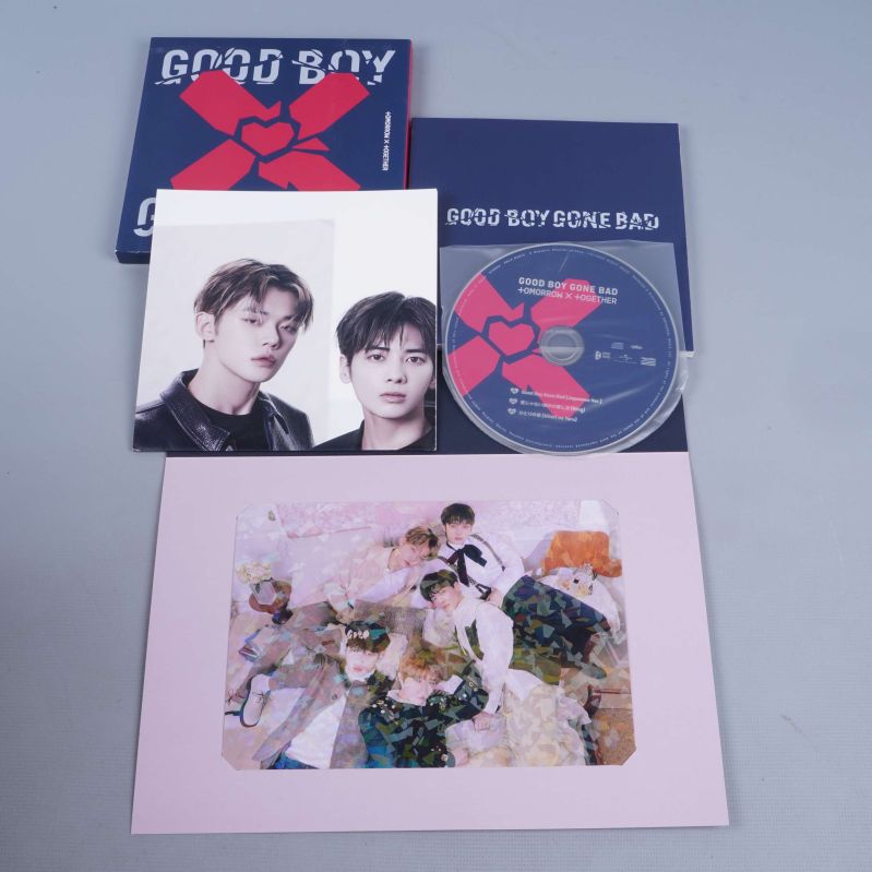 CD-skiva, foton och inlägg ingår i albumet