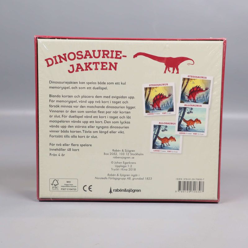 Baksidan av spelboxen Dinosauriejakten med spelinformation