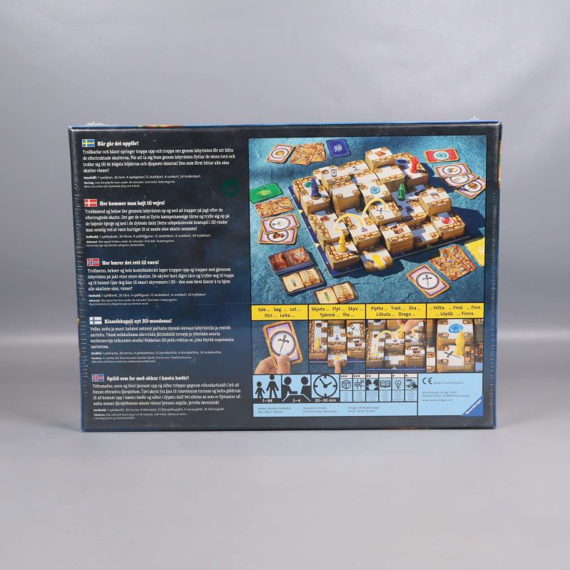 Baksida av Labyrinth 3D-spel med instruktioner och spelkomponenter