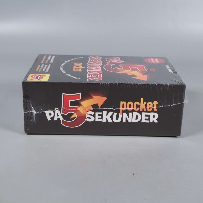 Sidan av På 5 Sekunder pocket med logotyp
