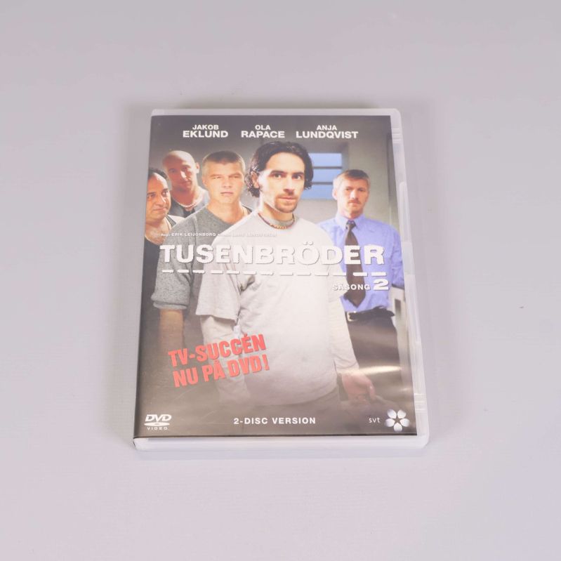 DVD-fodralet till Tusenbröder säsong 2 framifrån