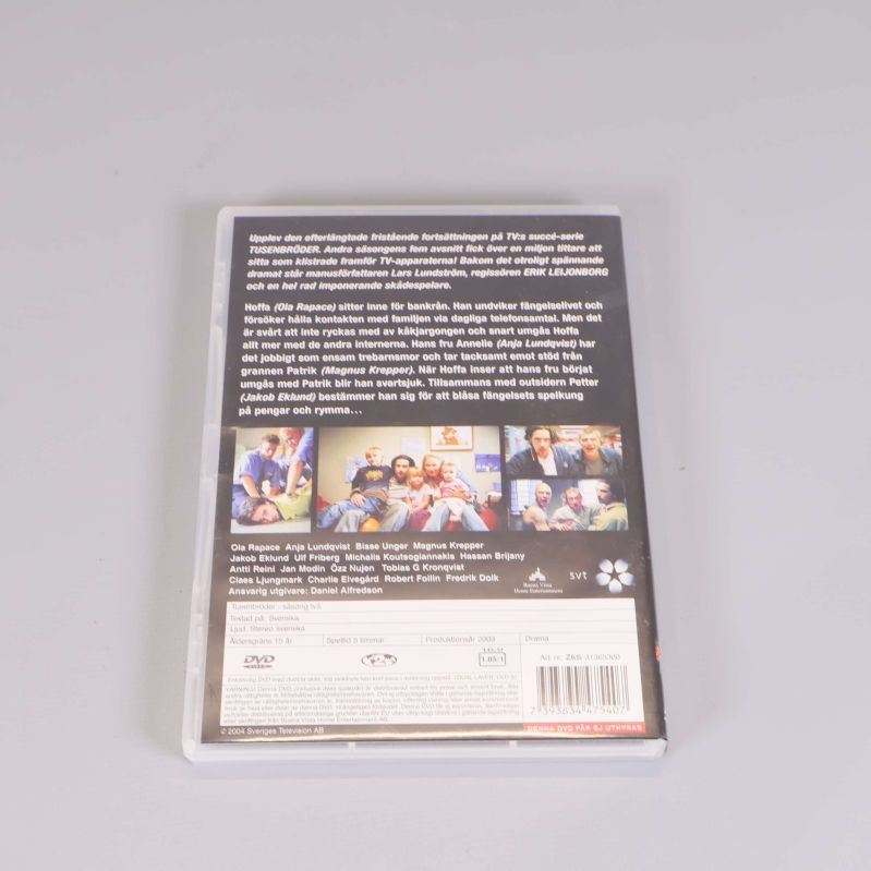 Baksidan på DVD-fodralet till Tusenbröder säsong 2