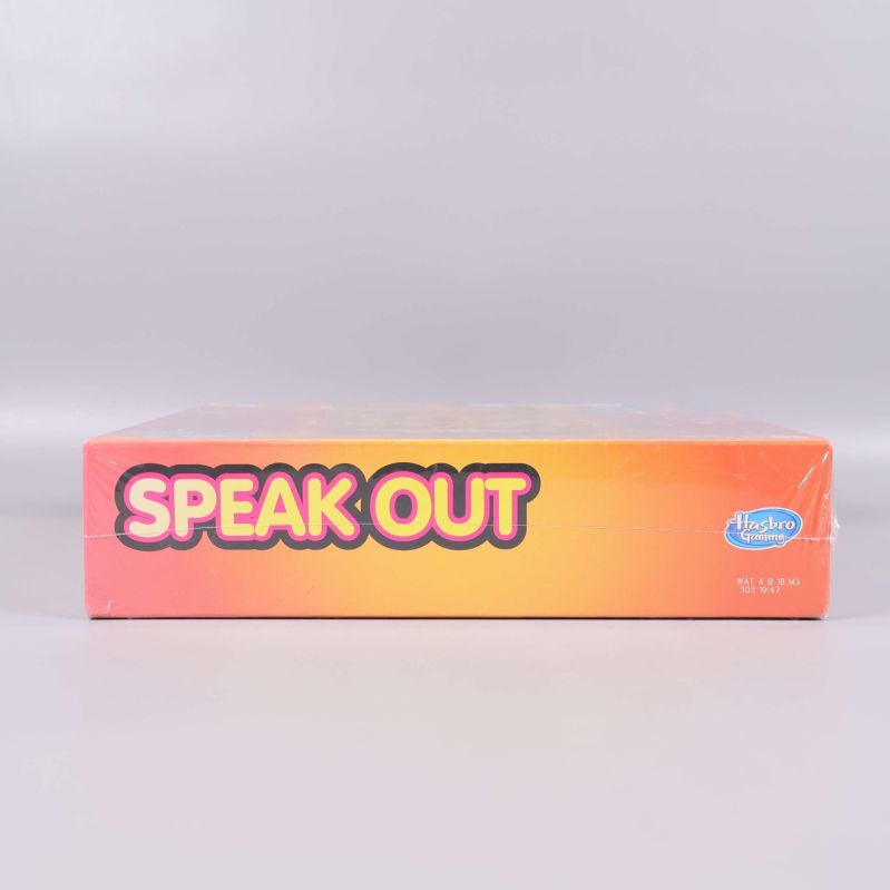 Sidan av Speak Out låda med logotyp och Hasbro-märke
