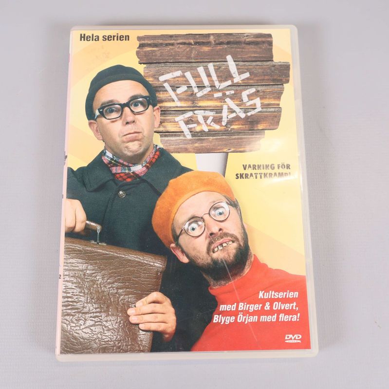 Framsidan av dvd-fodralet med två komedikaraktärer