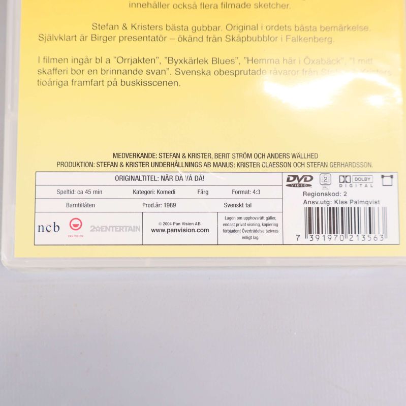 Närbild av produktinformation på DVD-baksidan