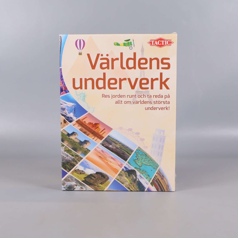 Framsidan av spelask Världens underverk med färgglada bilder
