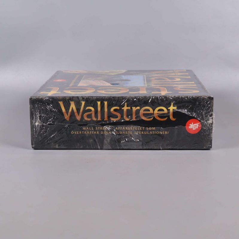 Wallstreet spelask i plast med logotypen synlig på sidan