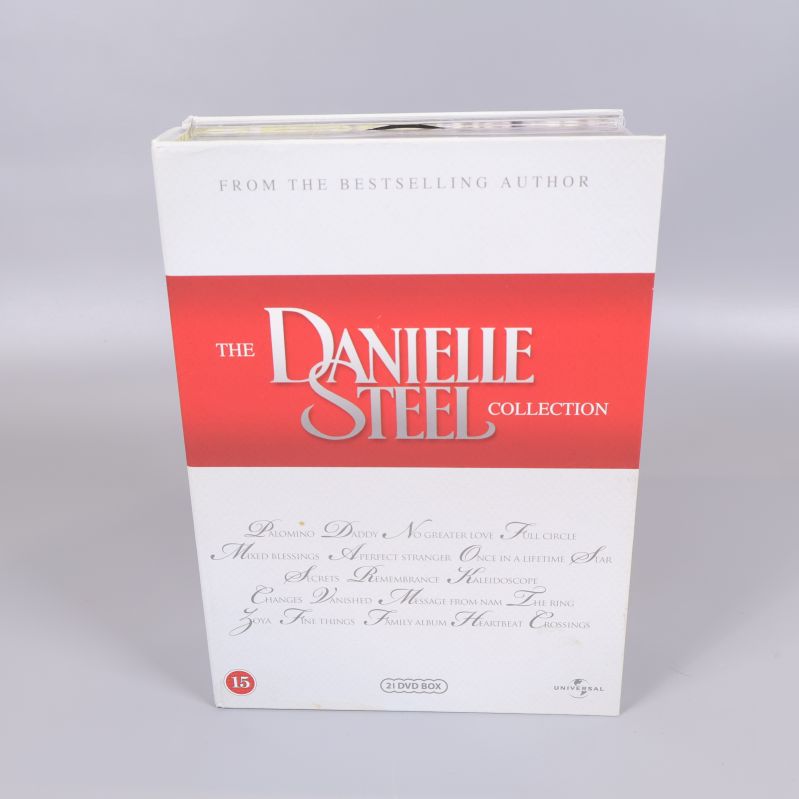 Elegant framsida på The Danielle Steel Collection DVD-box
