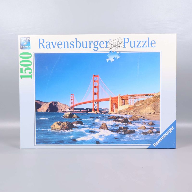 Ravensburger pussel med Golden Gate-bron och 1500 bitar på framsidan