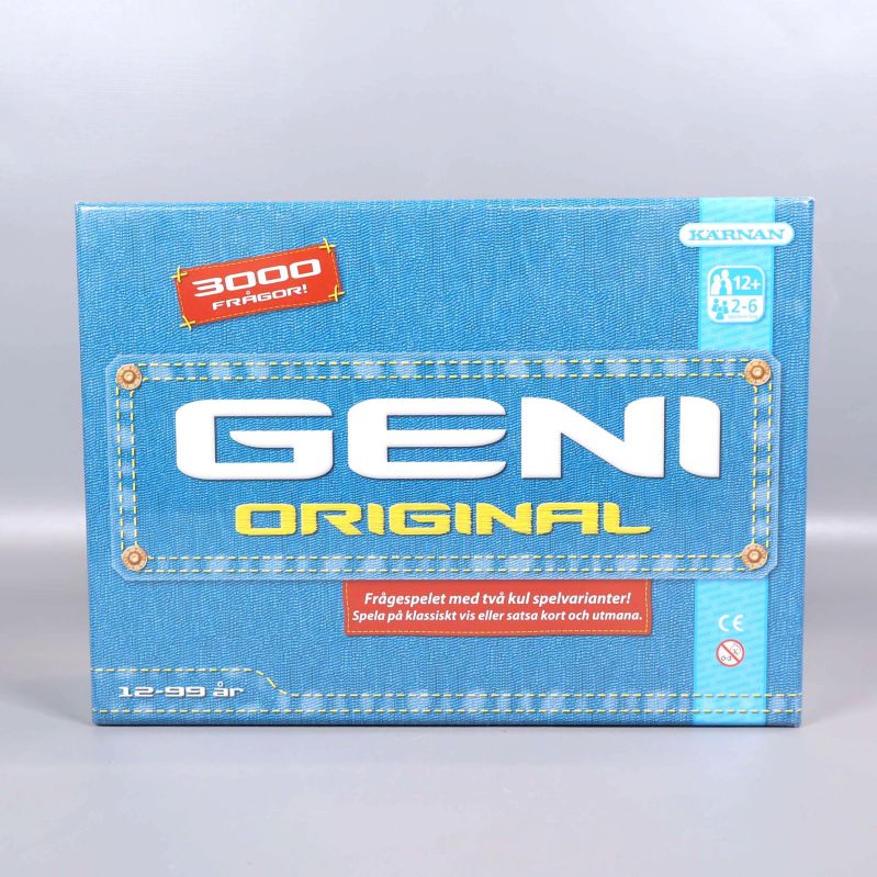 Geni Original spel med 3000 frågor visas framifrån