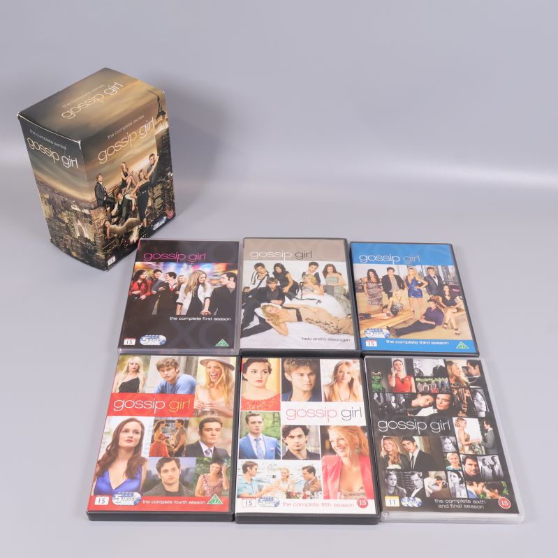 Gossip Girl DVD-box med alla fodral uppradade