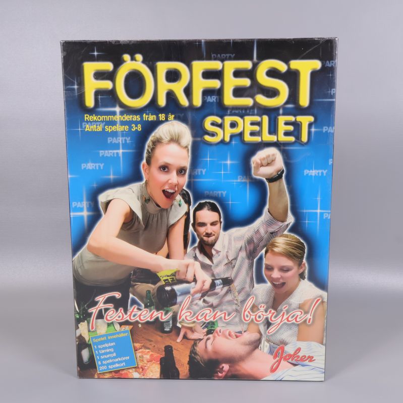 Förfestspelet framsida med deltagare i partyanda
