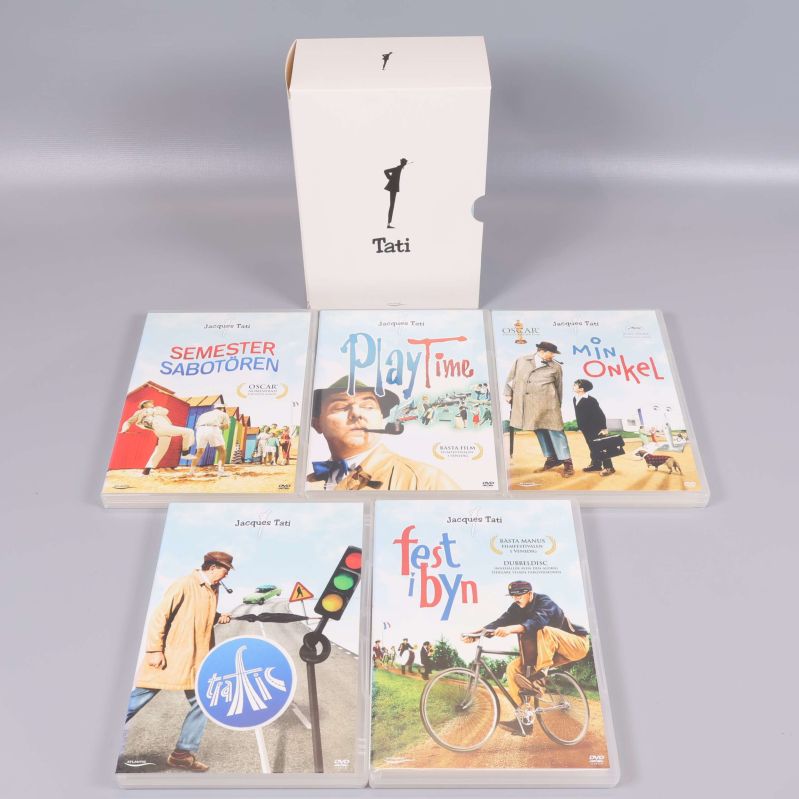 Fem DVD-fodral och box framifrån