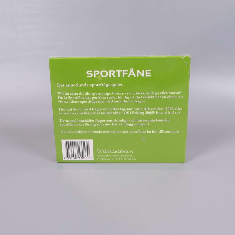 Baksidan av sportfåne-spelask med beskrivande text