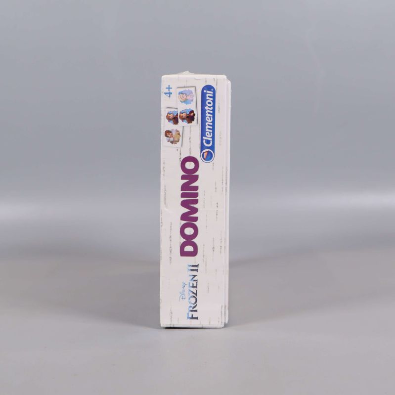 Sidan av Frozen II dominoask med Domino- och Clementoni-logga