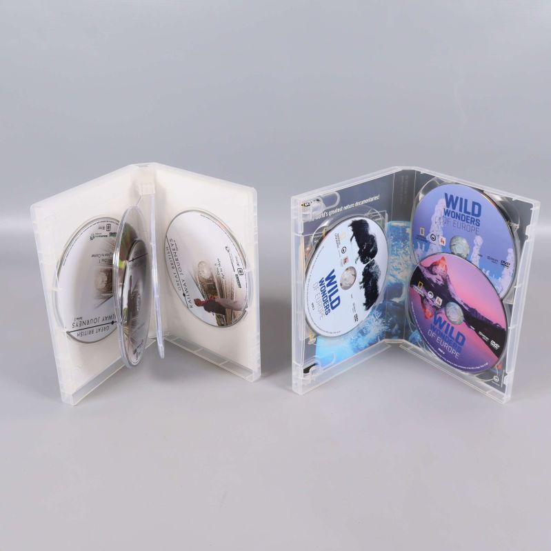 DVD-fodral öppnade med samtliga skivor synliga inuti