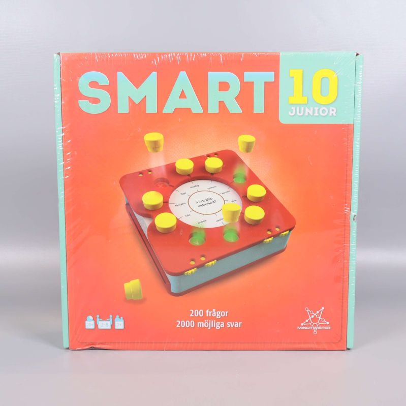 Framsidan av Smart 10 Junior-spel med färgstark design