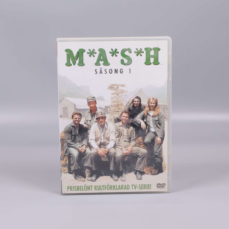 M*A*S*H säsong 1 dvd-box rakt framifrån