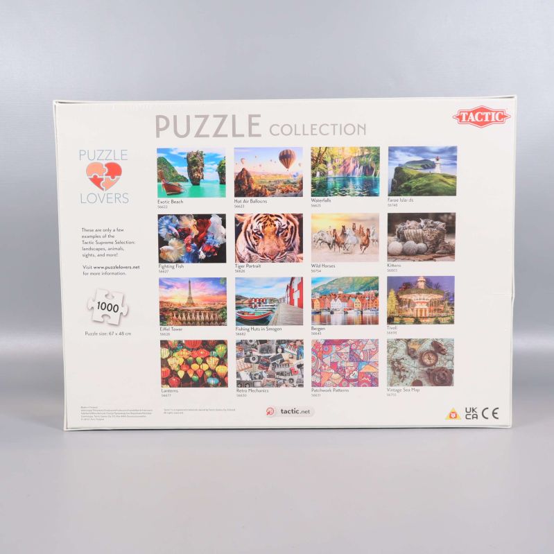 Baksida med olika motiv ur puzzle collection från Tactic