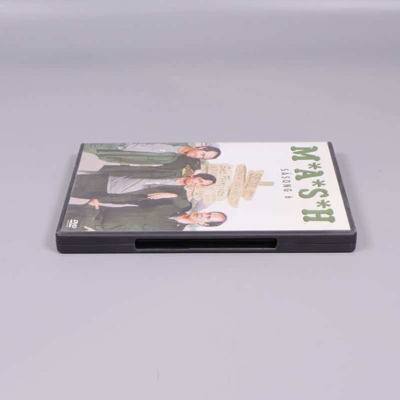 MASH säsong 6 DVD-box liggande med omslaget synligt