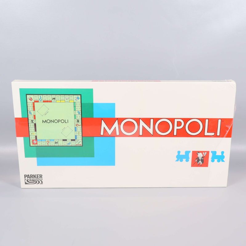 Monopoli brädspel, hela ytterkartongen i vit och röd design