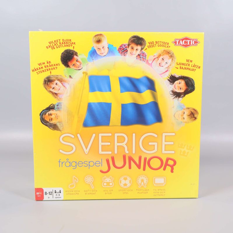 Frågespel Sverige Junior i gul förpackning med olika barn på omslaget