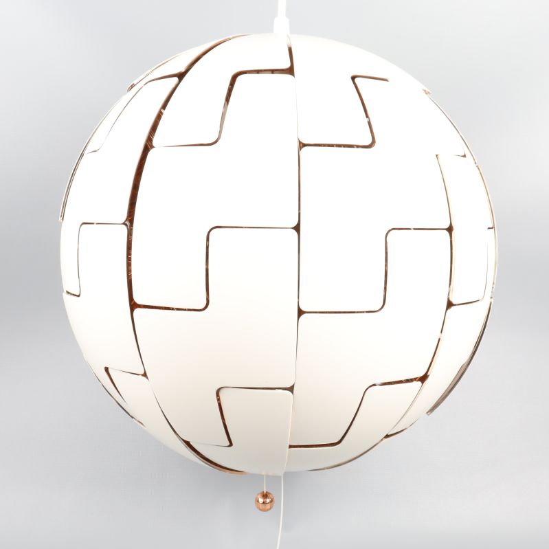 Stängd sfärisk taklampa