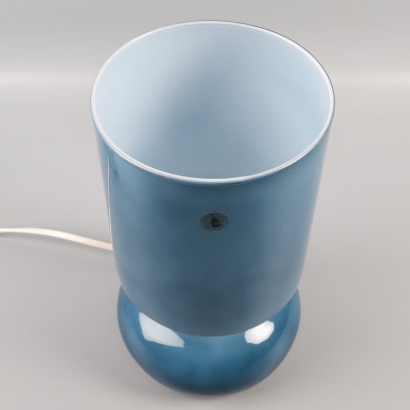 Öppen topp på bordslampa