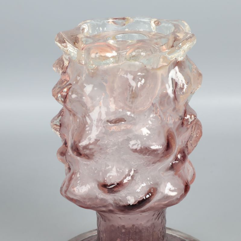 Bild på ljusstakens övre del 