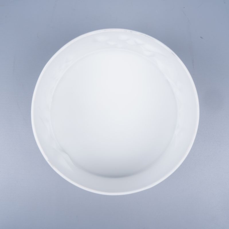 Vit skål sedd ovanifrån