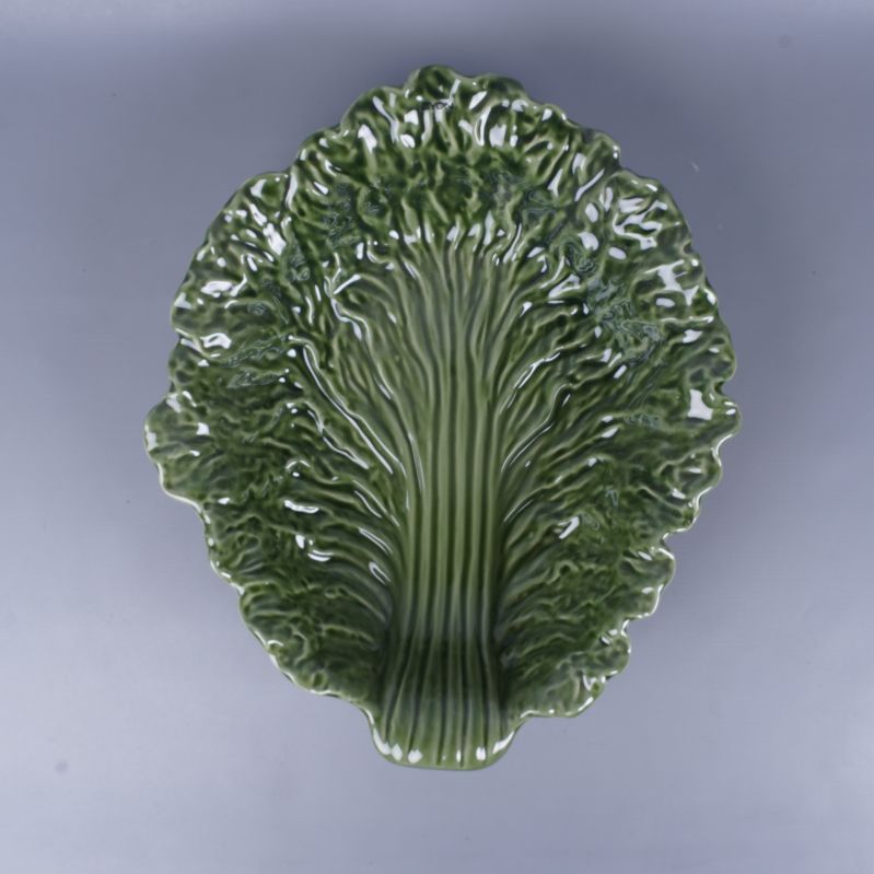 Salladsskålen ovanifrån visar tydligt bladets mönster