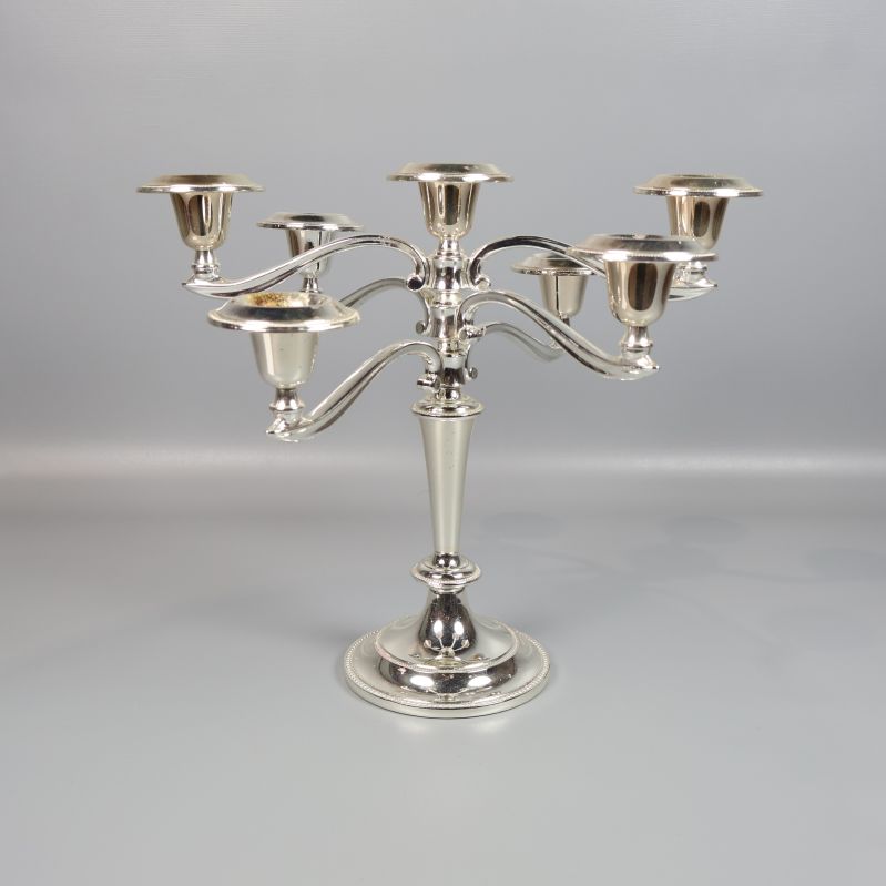 Sjuarmad ljusstake utan ljus