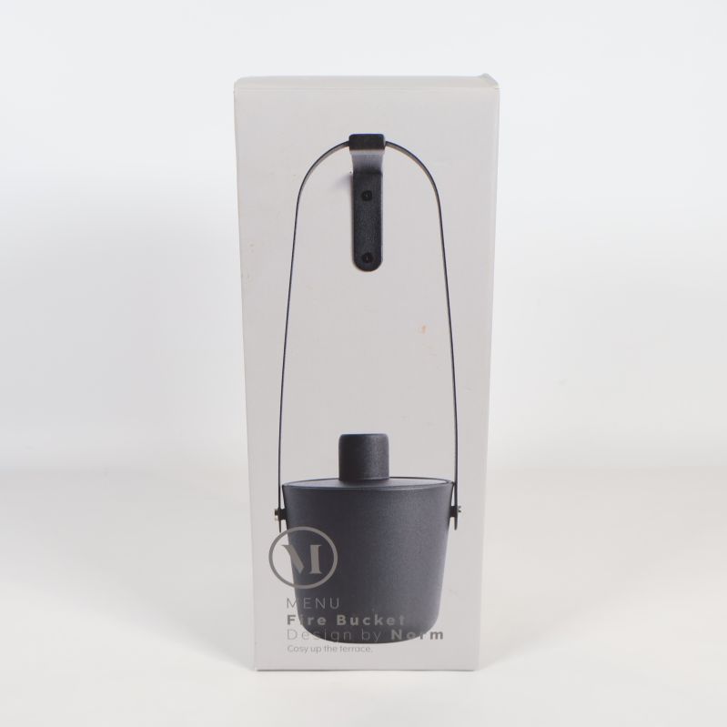 Förpackning för eldlykta av märket Menu