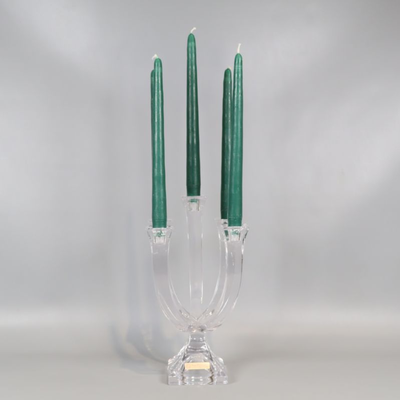Femarmad kristall-ljusstake med gröna ljus