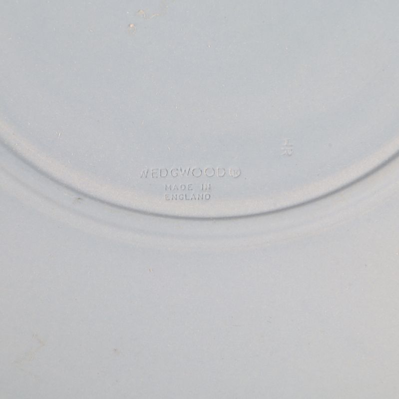 Stämpel på baksidan: Wedgwood Made in England