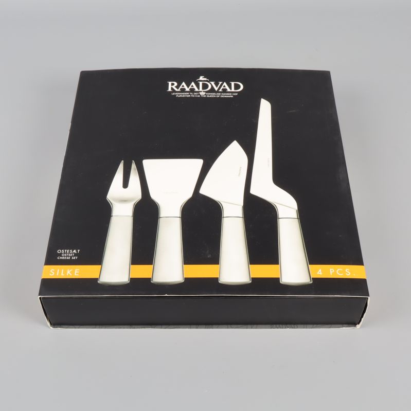 Raadvad förpackning med illustration av ostbestickset