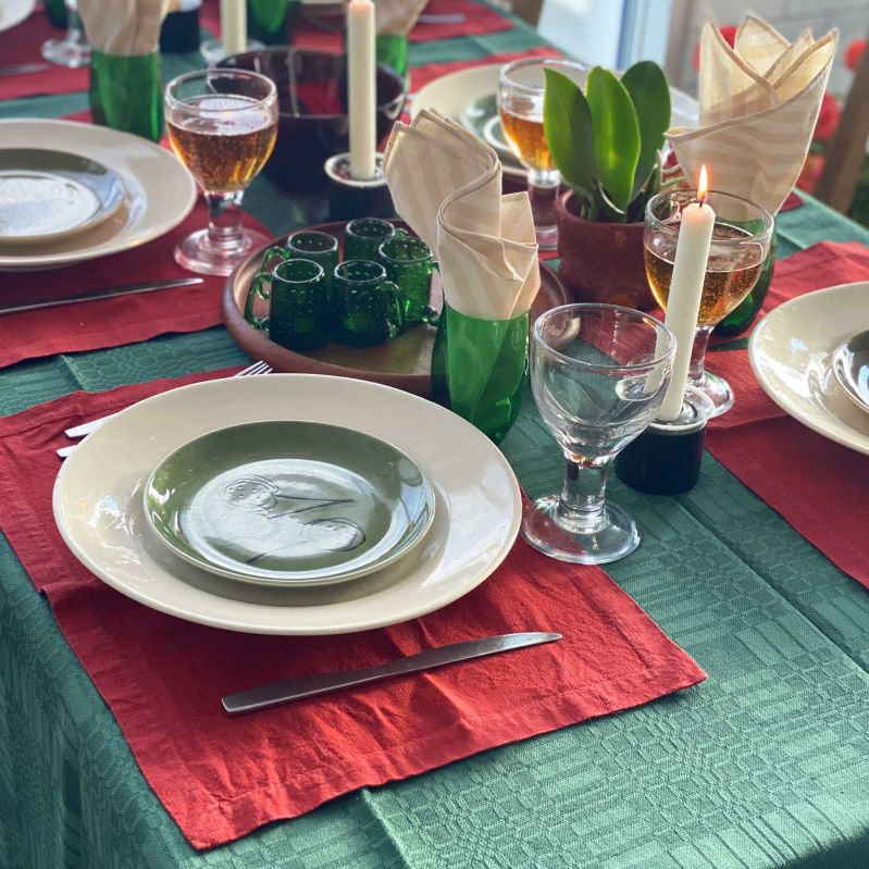 Röda linnetabletter miljöbild