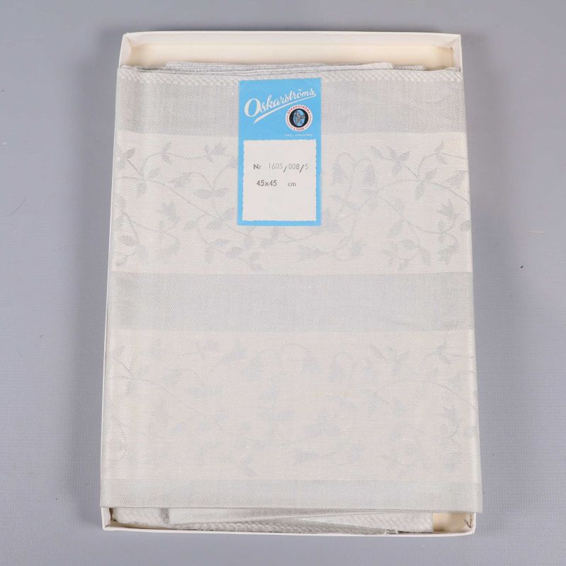 Bild på Linne servetter i kartong