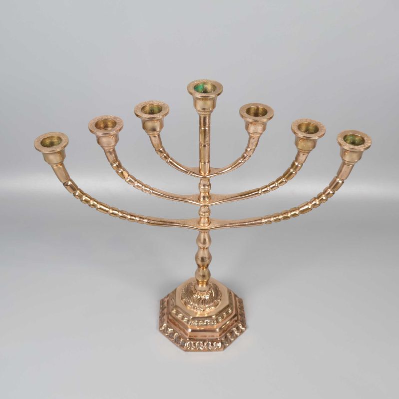 Sjuarmad ljusstake i mässing