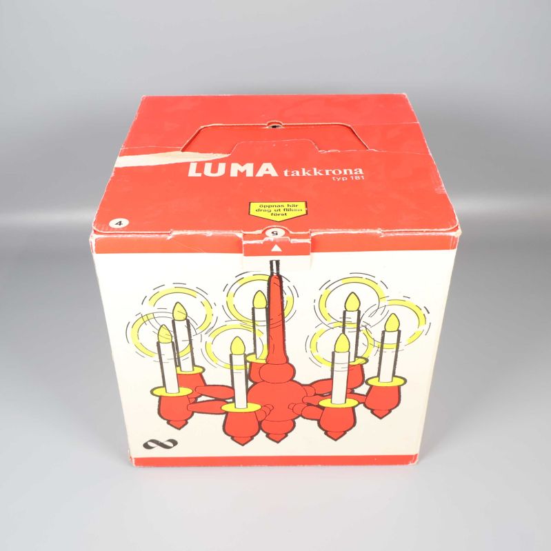 Förpackning till Luma takkrona med illustration