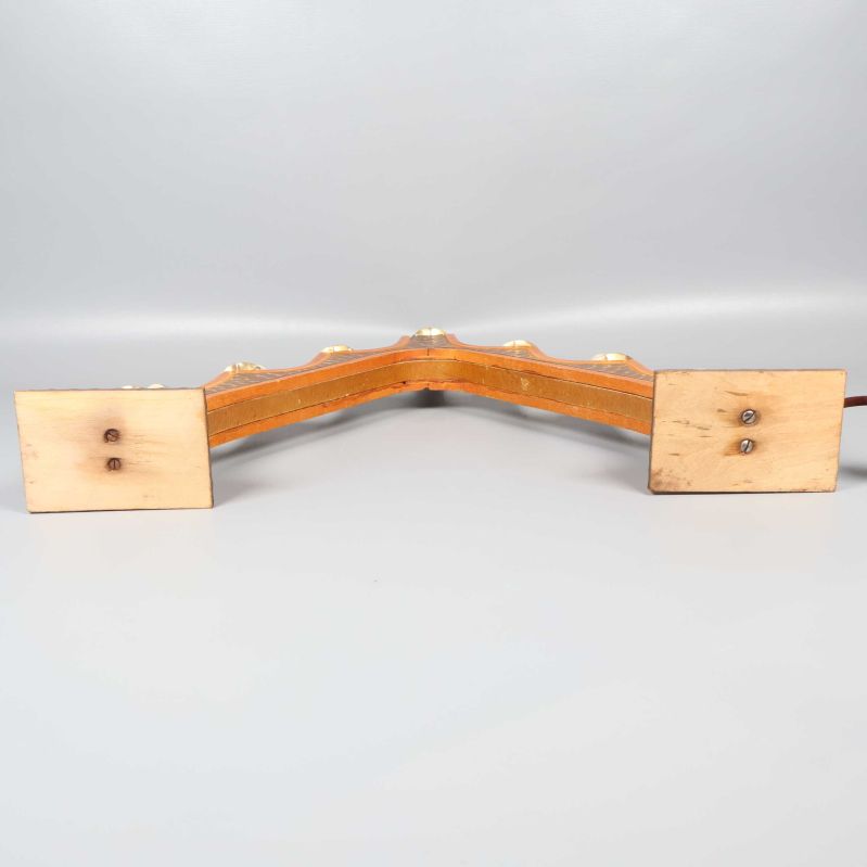 Undersidan av ljusstaken