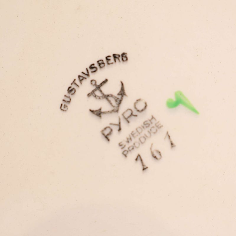 Stämpel Gustavberg Pyro under en burk