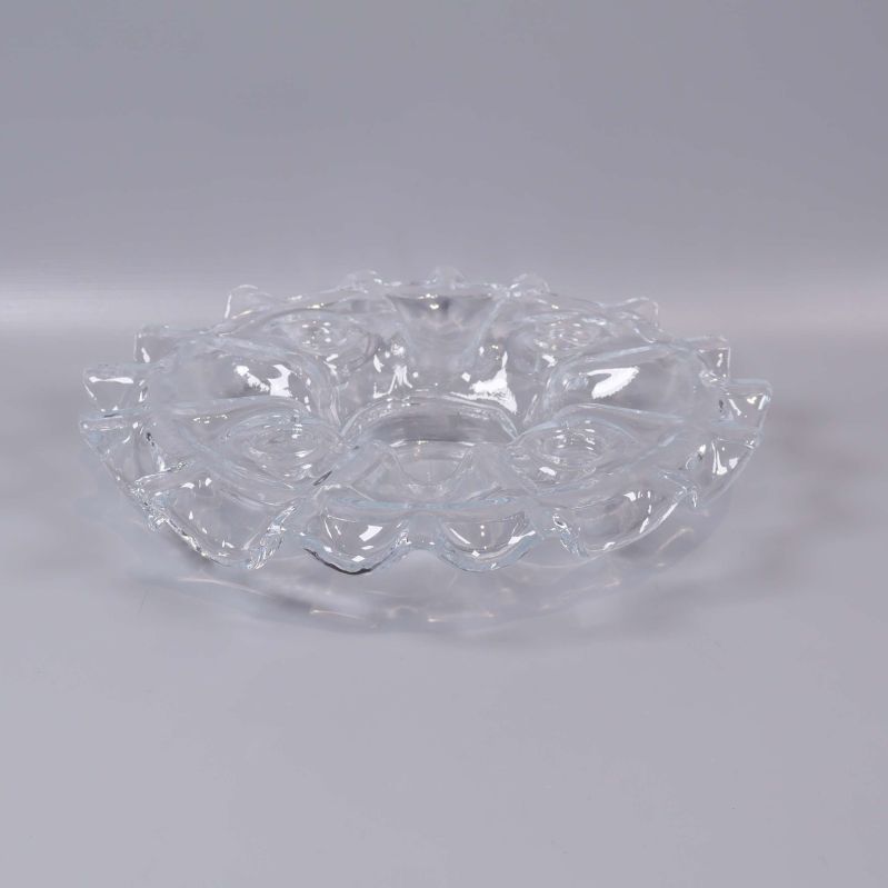 Rund ljusstake i klarglas med strukturerat mönster